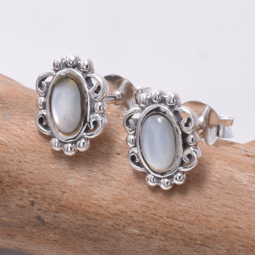 925 mother of pearl stud earrings